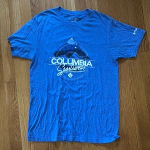 Columbia Sportswear Small Graphic Mountain Tee